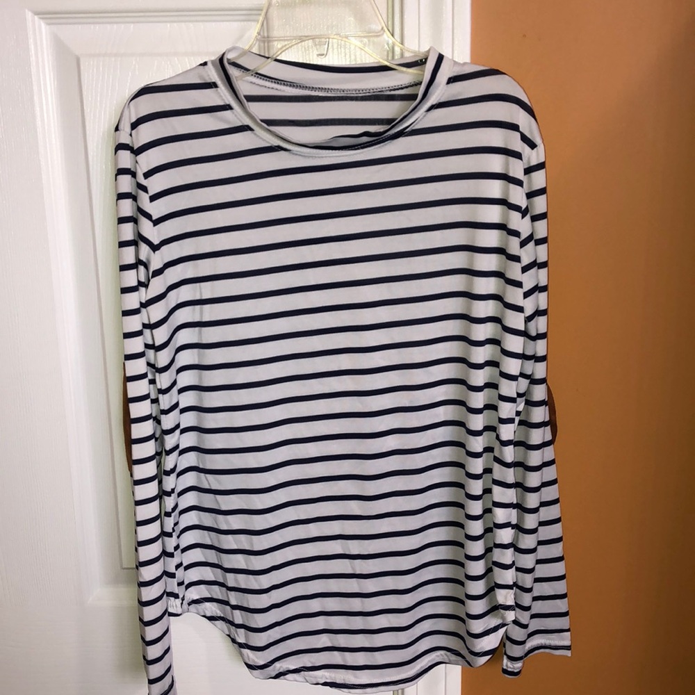 White with blue stripes long sleeve SIZE: S